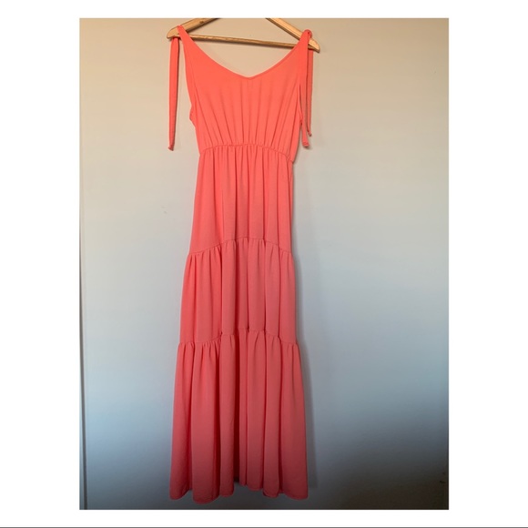 EVERLY Maxi Dress Size M in Coral - Picture 2 of 4